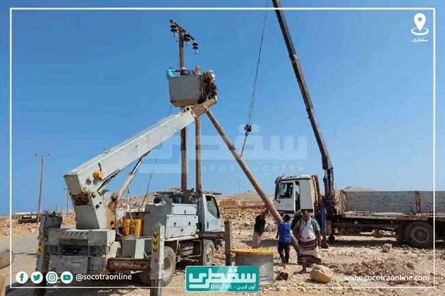 بدعم إماراتي .. ربط آبار مياه قلنسية بشبكة الكهرباء لضخ المياه على مدار الساعة