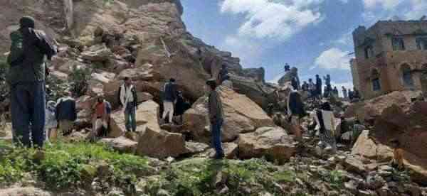 انزلاقات صخرية في إب وتضرر عدد من المنازل في يريم