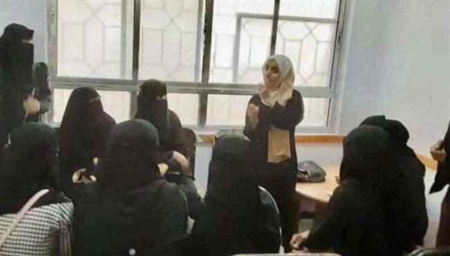 سنوات حرب اليمن تفاقم ظروف معلمي لغة الإشارة