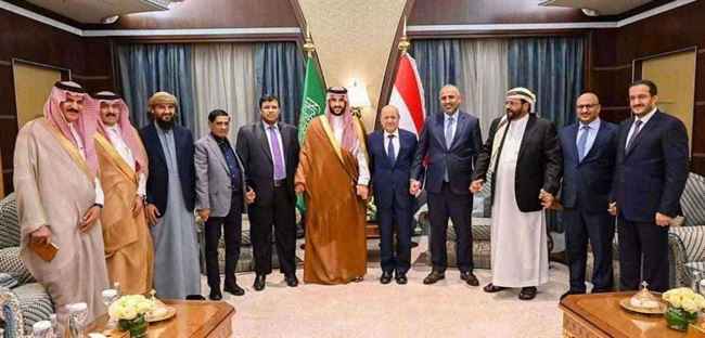 مصدر خاص يكشف عن تقليص عدد نواب المجلس الرئاسي ودمج القوات العسكرية.. أسماء المستبعدين