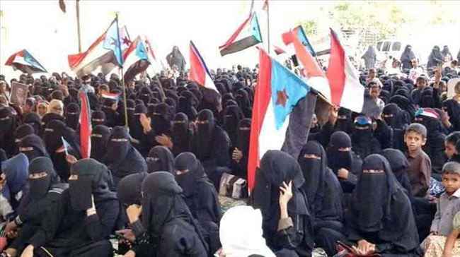 حتى النساء والإطفال يرفضون بقاء قوات الإخوان في وادي حضرموت