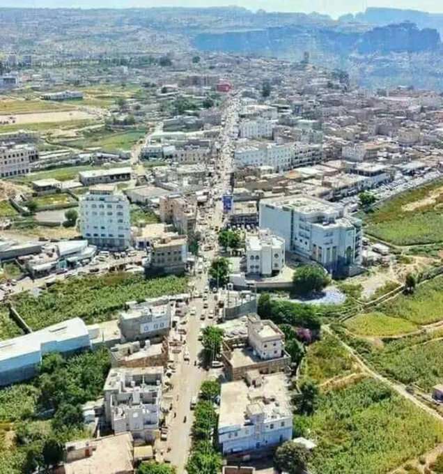 إخوان تعز يرفعون الضرائب بشكل كبير وبائعي القات يمتنعون عن توريده في الأسواق