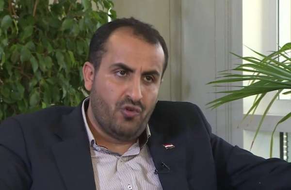 ناطق الحوثي في تصريح لصحيفة سعودية يكشف عما يدور في نقاشات الرياض