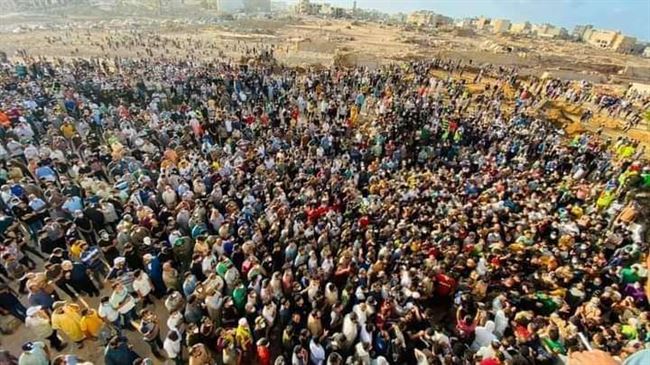 ليبيا.. مظاهرات حاشدة في درنة تطالب بكشف نتائج التحقيقات وبإعادة الإعمار