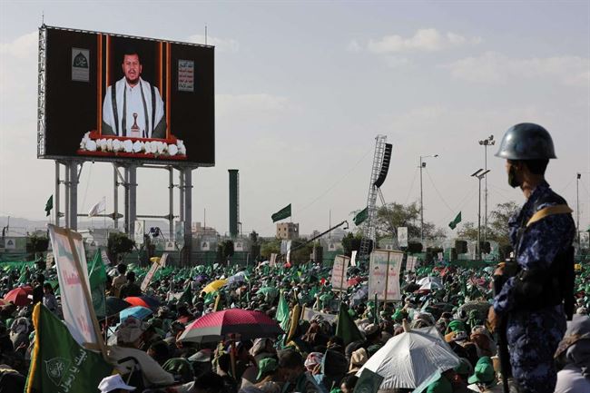 كشف السر من إقالة عبدالملك الحوثي لحكومة صنعاء وكيف قابل اليمنيين القرار
