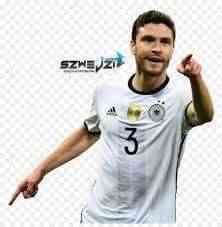 الألماني جوناس هيكتور يعتزل اللعب دولياً