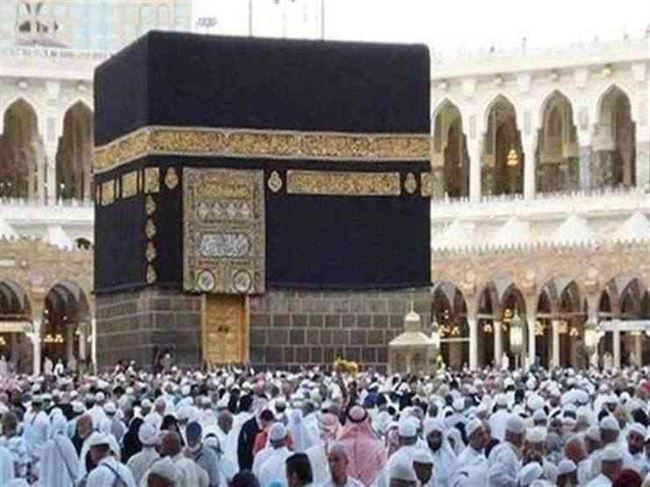 السعودية تسمح بقدوم المعتمرين من الدول الأخرى