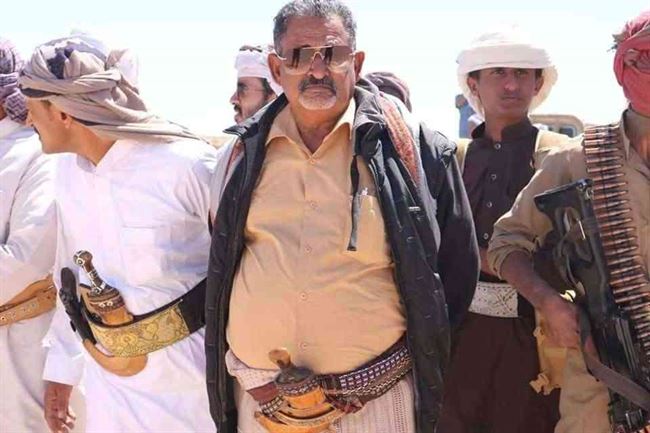 محافظ شبوة يهدد شيخ قبائل بلعبيد والأخير يرد عليه رد ناري .. فيديو