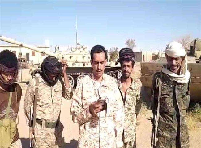 قائد كتيبة "سلمان" في محور عتق يفجر مفاجأة جديدة عن خيانة بيحان ويكشف معلومات تنشر لأول مرة .. فيديو