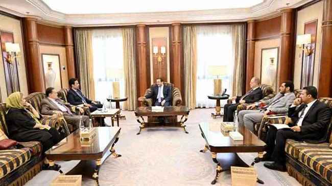 المجلس الرئاسي يحث هيئة التشاور على تدعيم رؤى التوافق الوطني