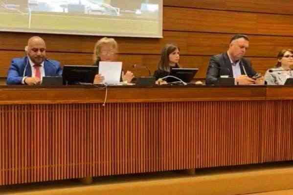 من جنيف.. الأسيدي يفضح أكثر من ألف جريمة حوثية بحق الصحفيين