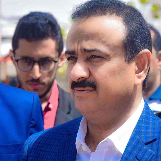 بعد غياب دام شهر .. محافظ شبوة يعود إلى عتق ومصادر تكشف عن ترتيبات قادمة