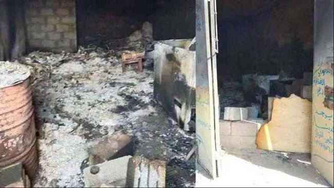 عناصر حوثية تحرق منازل ومزارع مواطنين