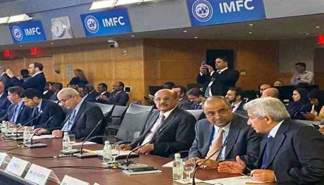 اليمن يطالب بتمويل خارجي لدعم مسيرة الإصلاحات الاقتصادية