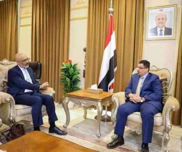 الحكومة: الحوثيون يستوردون النفط عبر شركات وهمية بهدف غسيل الأموال