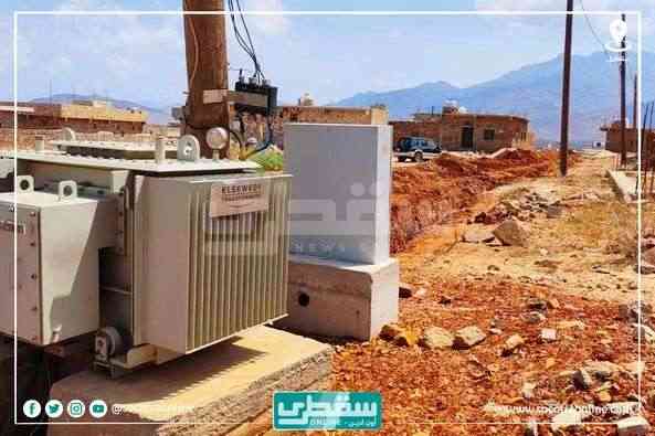 جهود إماراتية لضمان استمرار الكهرباء لسكان سقطرى