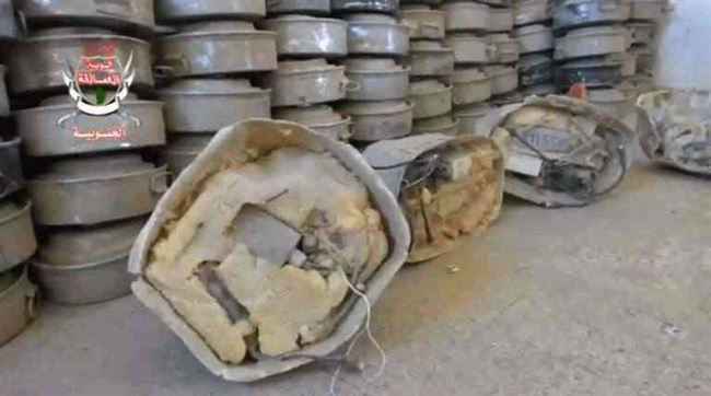 هندسية العمالقة تنزع مئات الألغام والعبوات الناسفة الحوثية في بيحان وحريب
