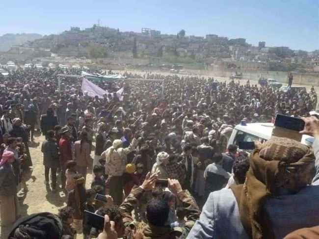 أبناء يريم يشيعون جثمان رباب بدير بعد 4 أشهر .. والحوثيون يرفضون القصاص لها