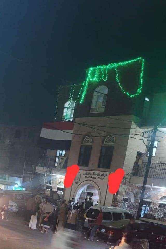 وسط تكتم شديد.. الإطاحة بقيادي بارز في صنعاء مقرب من الحوثي وذراع ناطقه