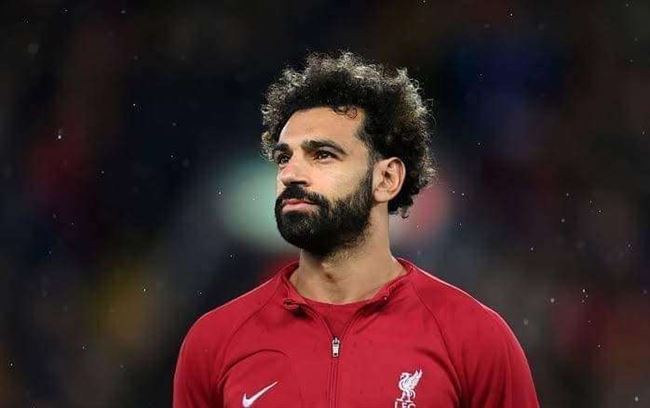 20 ألف شخص يحاصروا منزل محمد صلاح.. وحارسه الشخصي يكشف السبب
