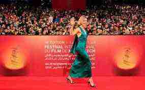 مهرجان مراكش السينمائي يطلق دورته الثامنة عشر بتحية لاثنين من أبرز رموز الفن المغربي
