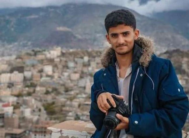 إصابة مصور صحفي برصاص راجع وسط مدينة تعز