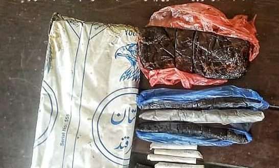 ضبط مروجين للمخدرات في المكلا