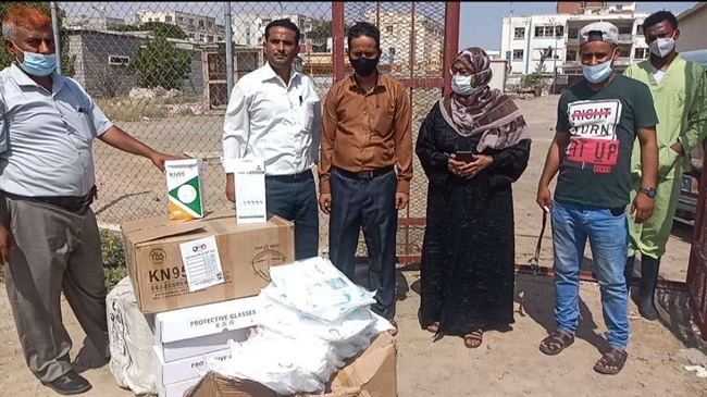 عدن.. رفد مركزي العزل بمستشفى الأمل والجمهورية بمستلزمات وقائية لمواجهة كورونا