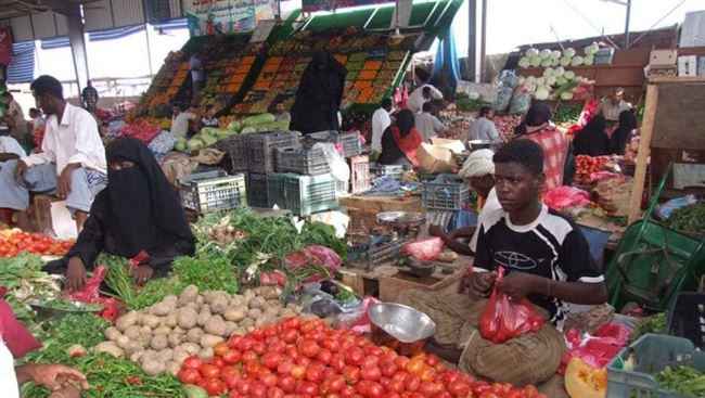 أرتفاع الموز والشمام.. تعرف على أسعار الفواكه والخضروات اليوم