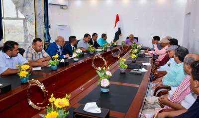 تحركات لتحسين الأوضاع الخدمية في المخا