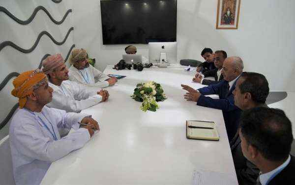 مسقط تعلن استعدادها دعم جهود حماية السلاحف المهددة بالإنقراض في اليمن