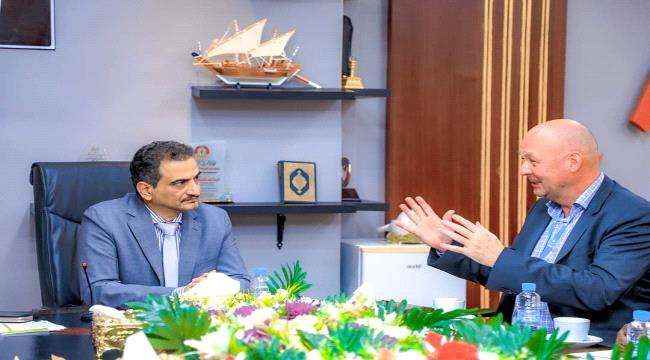 تحرك حكومي وأممي لتحويل عدن إلى نقطة تفتيش رئيسية للسفن بدلا عن ميناء جدة