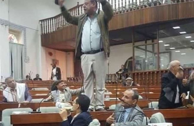 "صهيوني" تهمة حوثية جديدة لنهب الشعب اليمني