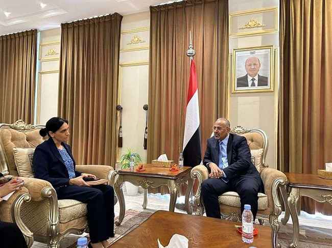 لقاء عيدروس الزبيدي مع سفيرة بريطانيا حول خارطة السعودية الجديدة لليمن
