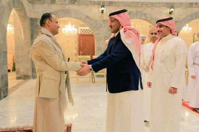 كشف اتفاقات جرت بين السعودية والحوثي غير معلنة حول البنك والرواتب والعملة وتصدير النفط