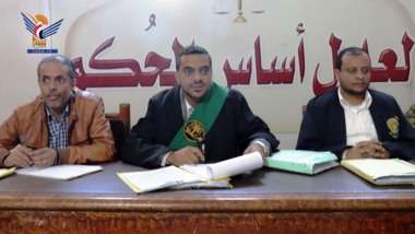 محكمة حوثية تستعد للنطق بالحكم على الناشطة فاطمة العرولي