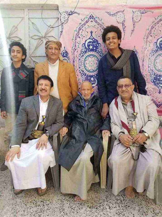 وفاة الشاعر الغنائي والد الفنان فؤاد الكبسي