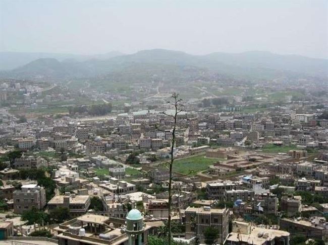 إنفجار عبوة ناسفة أمام أحد مستشفيات إب