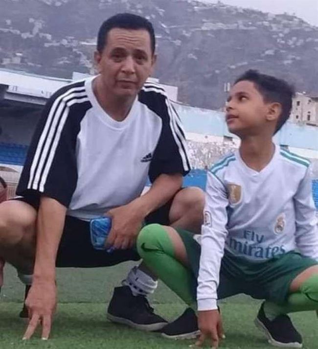 قذيفة حوثية تحول مدرب رياضي ونجله الى أشلاء بتعز