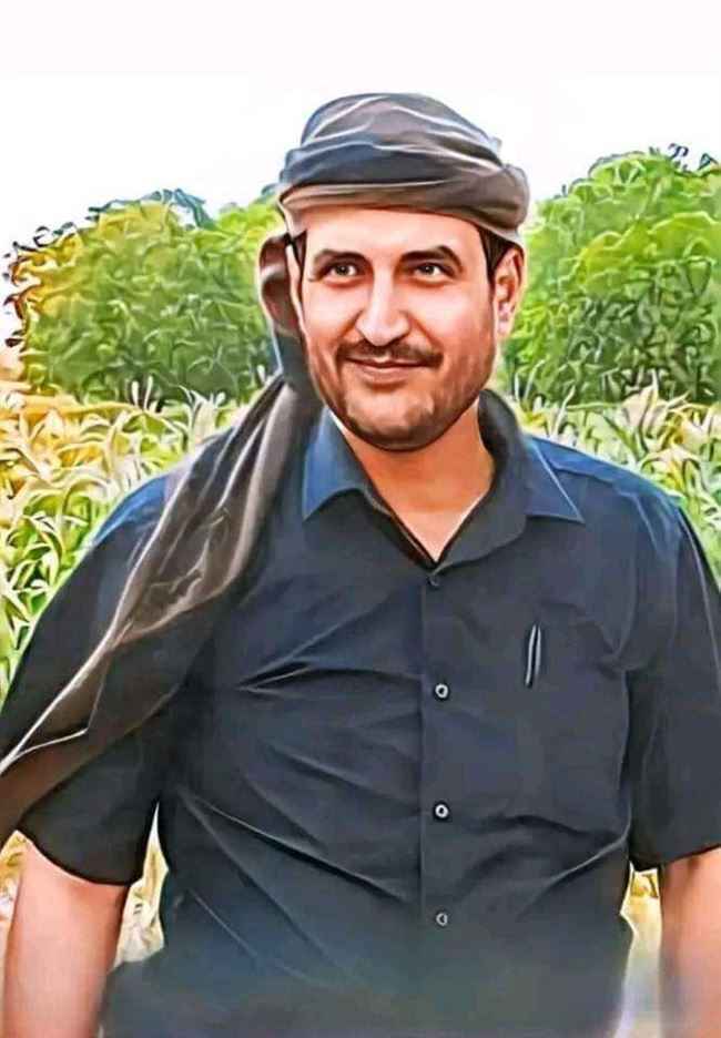 اذلوه بالفيديو.. الحوثيون يقتحمون مقر إقامة شيخ كبير بفندق ويطردونه قبل إهانته أمام مرافقيه