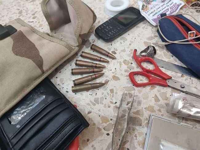 لا يُعقل.. حارس مدرسة يحول غرفة حراسته لوكر لترويج المخدرات بهذه المحافظة (صور)