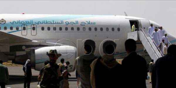وفد عماني يصل صنعاء بشأن مقترحات جديدة للعودة للهدنة.