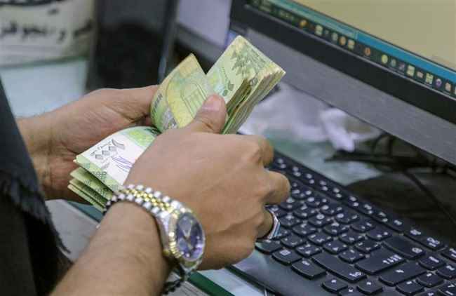 انهيار متواصل للريال اليمني.. تعرف على اسعار الصرف