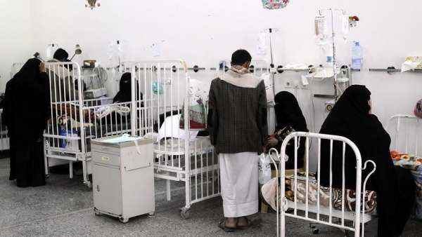 منعوا اللقاحات وحملات التطعيم.. الحوثي يعترف 686 شخص بأمراض وبائية خطيرة