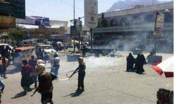 مركز يرصد جرائم الحوثي والإخوان في تعز خلال شهر فقط