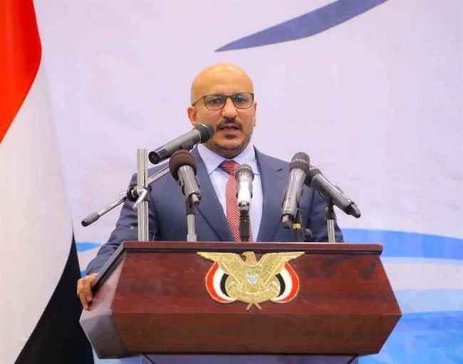 طارق صالح يتدخل بشكل طارئ في عدن وينقذ المواطنين