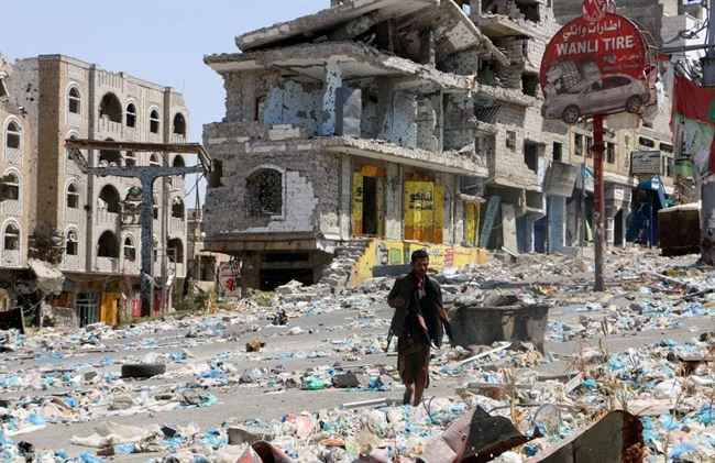 اجتماع مجلس وزراء: انتهاكات الحوثي فاقت "القاعدة وداعش"