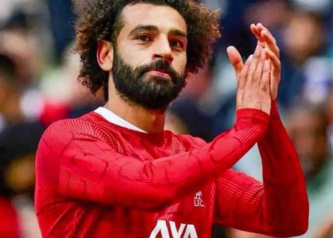 أسطورة ليفربول يتمنى خسارة مصر بسبب محمد صلاح