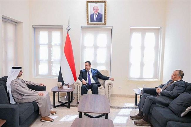 معين عبدالملك يتسلم رسالة خطية من نائب الرئيس الاماراتي.. ماذا تضمنت؟
