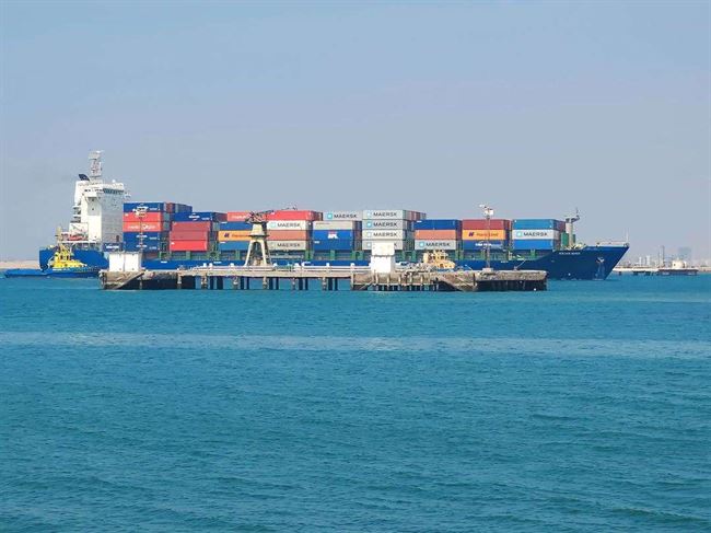 رئيس موانئ عدن: ارتفاع التأمين البحري على السفن المتجهة لليمن إلى 200%